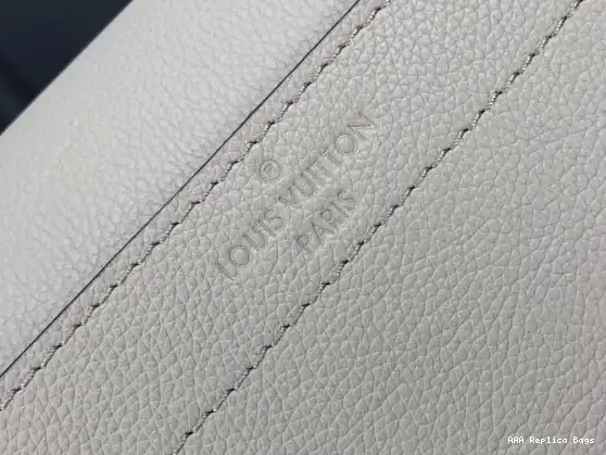 Aaa replica ru CHAIN LOCKME VUITTON LOUIS PM 0608